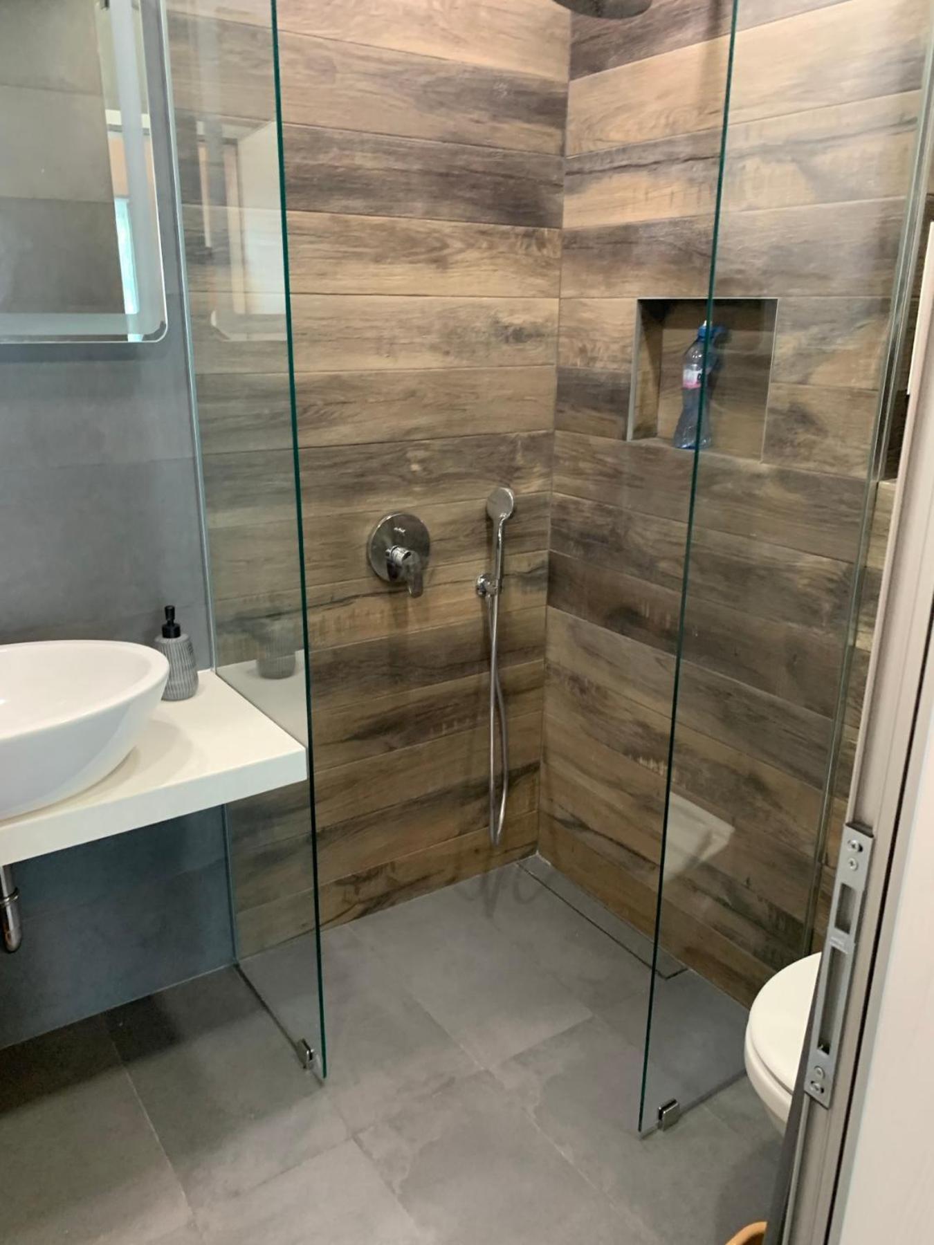 Kirmini Apartment Sofia Ngoại thất bức ảnh